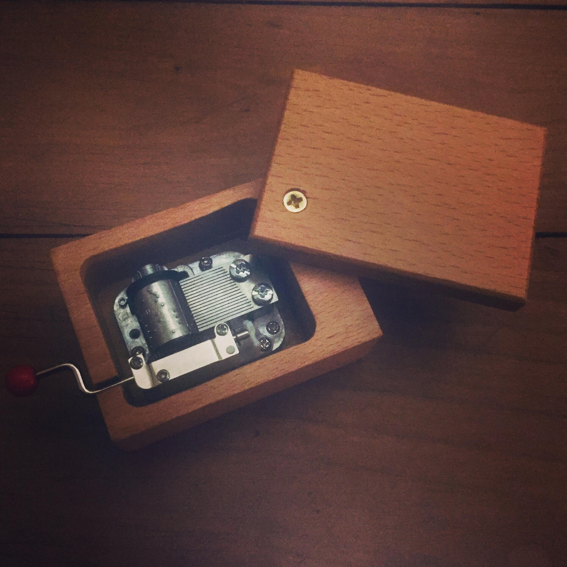 Illustration cérémonie funéraires civiles - boite à musique